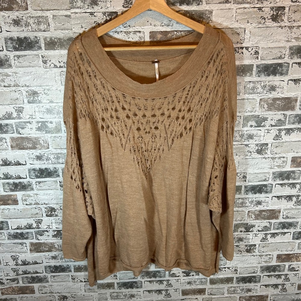 Free People Sweater Women Medium Tan‎ Excellent Crochet Pointelle Boho Oversized